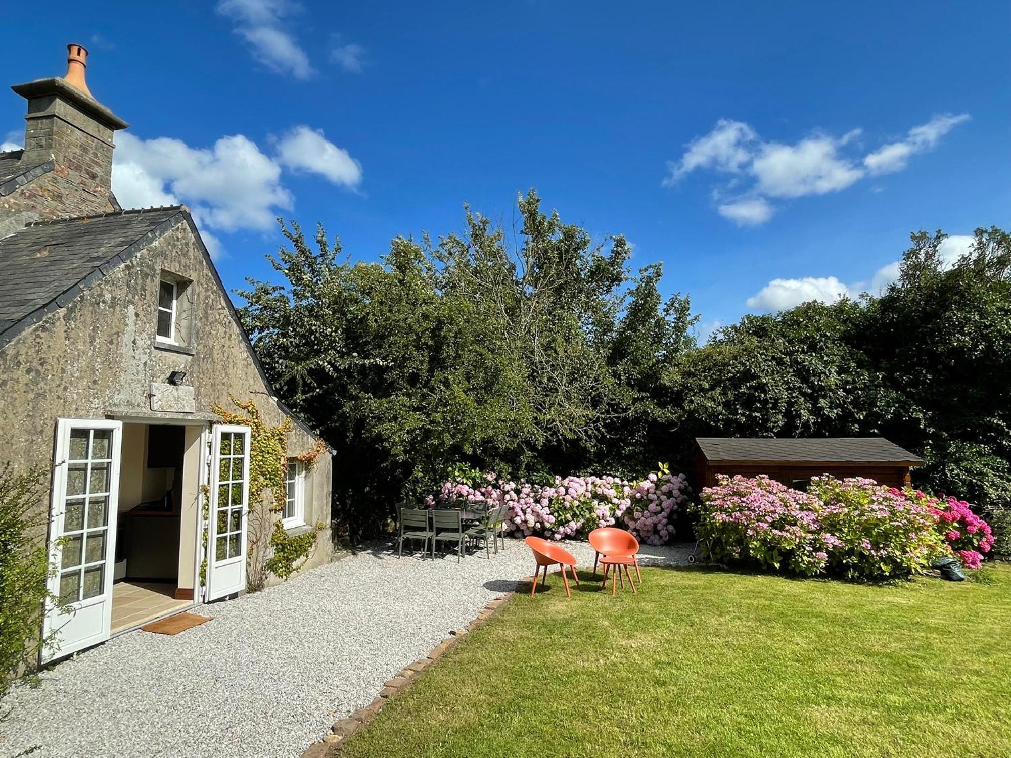 Maison De Charme Vue Sur Mer Pour 6 Pers Quinéville Exteriér fotografie